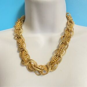 Vintage Chunky Gold Tone Chain Link Toggle Clasp Rhinestones Weave Necklace